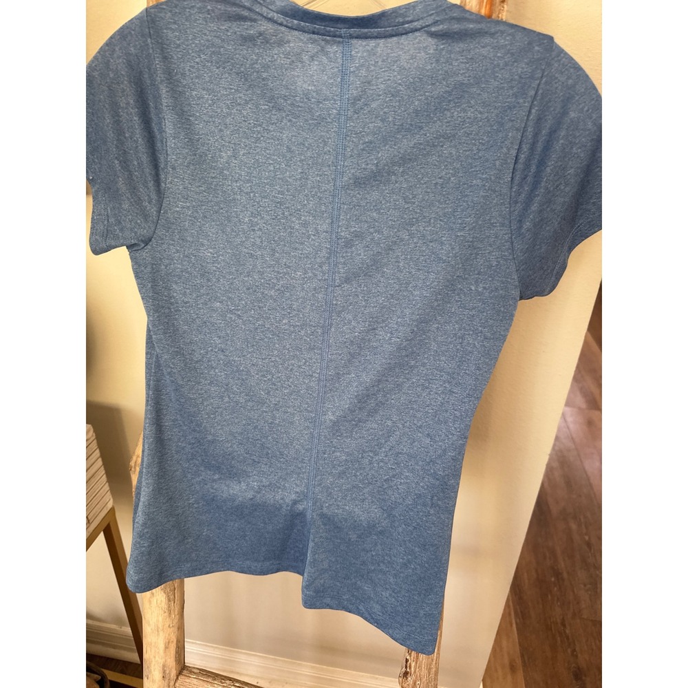 The North Face women's short-sleeve athletic t-shirt blue heathered color XS - Picture 5 of 7
